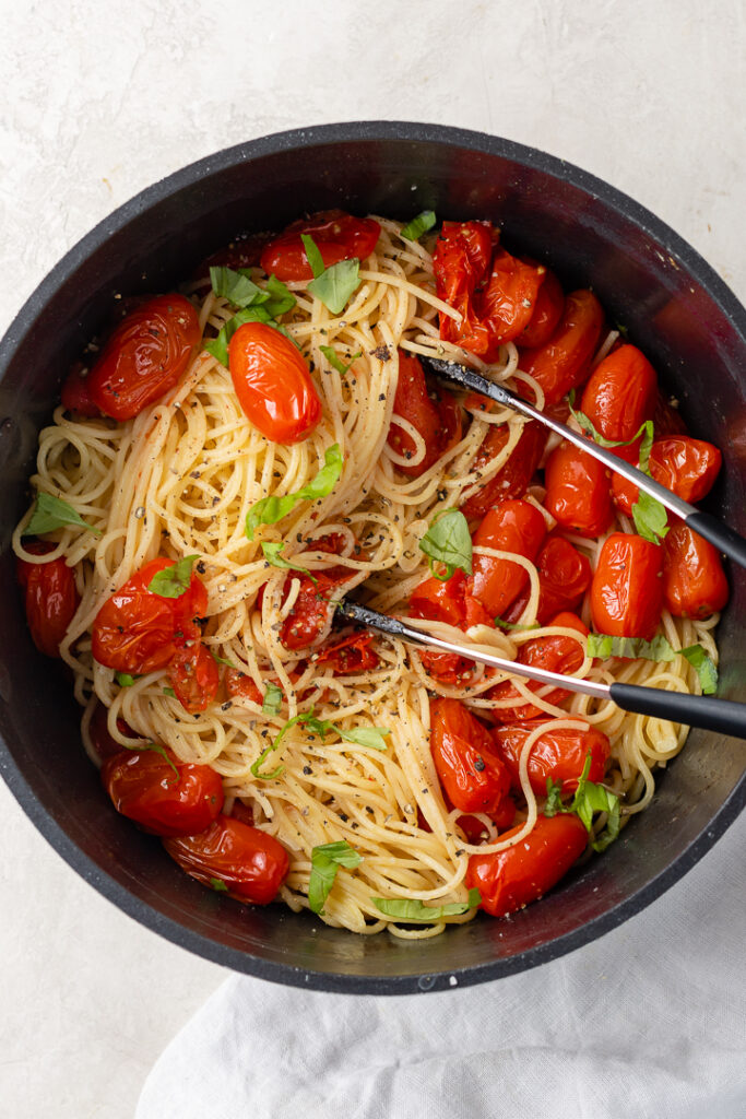 Roasted Tomato and Garlic Spaghetti Nourish and Fete
