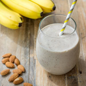 Wholesome banana almond milk smoothie with flax seeds, vanilla, and cinnamon. Like a healthy milkshake!