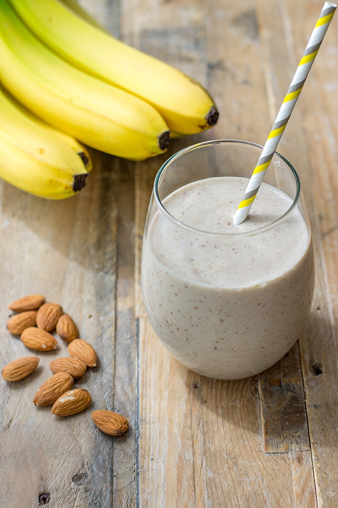 Wholesome banana almond milk smoothie with flax seeds, vanilla, and cinnamon. Like a healthy milkshake!