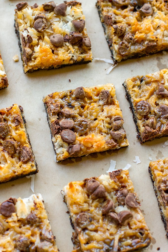 Shortcut Samoa cookie bars | Chocolate chips, caramel sauce, coconut, and an Oreo crust make an easy at-home version of the classic Girl Scout cookie.