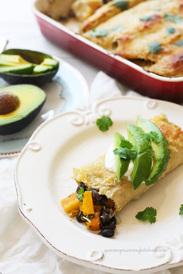 Roasted butternut squash and black bean enchiladas - yummymummykitchen.com