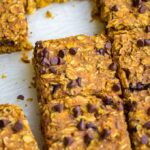 Pumpkin peanut butter oat breakfast bars are a wholesome fall treat, perfect for an on-the-go breakfast or quick healthy snack. #pumpkinrecipes #onthegobreakfast #healthysnacks