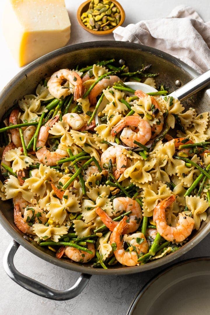 Lemon Asparagus Pasta with Shrimp and Pistachios | Nourish and Fete