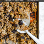 The best homemade granola recipe with honey and coconut oil, walnuts, chocolate, and a hint of cinnamon. Ready in just 30 minutes! #granola #breakfast #honey