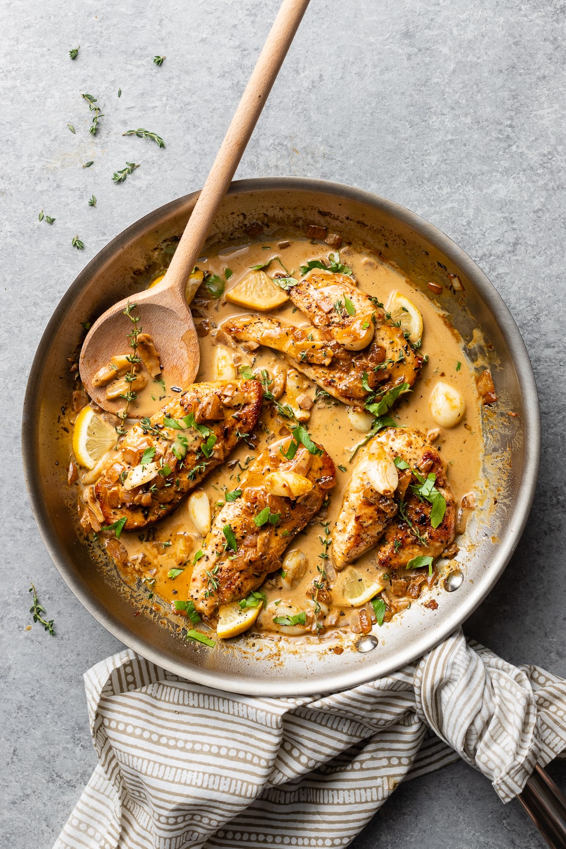 Creamy Garlic Chicken with Thyme - Nourish and Fete