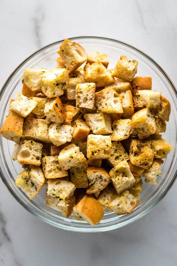 How To Make Homemade Croutons - Nourish and Fete