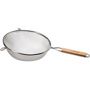 Medium mesh strainer.