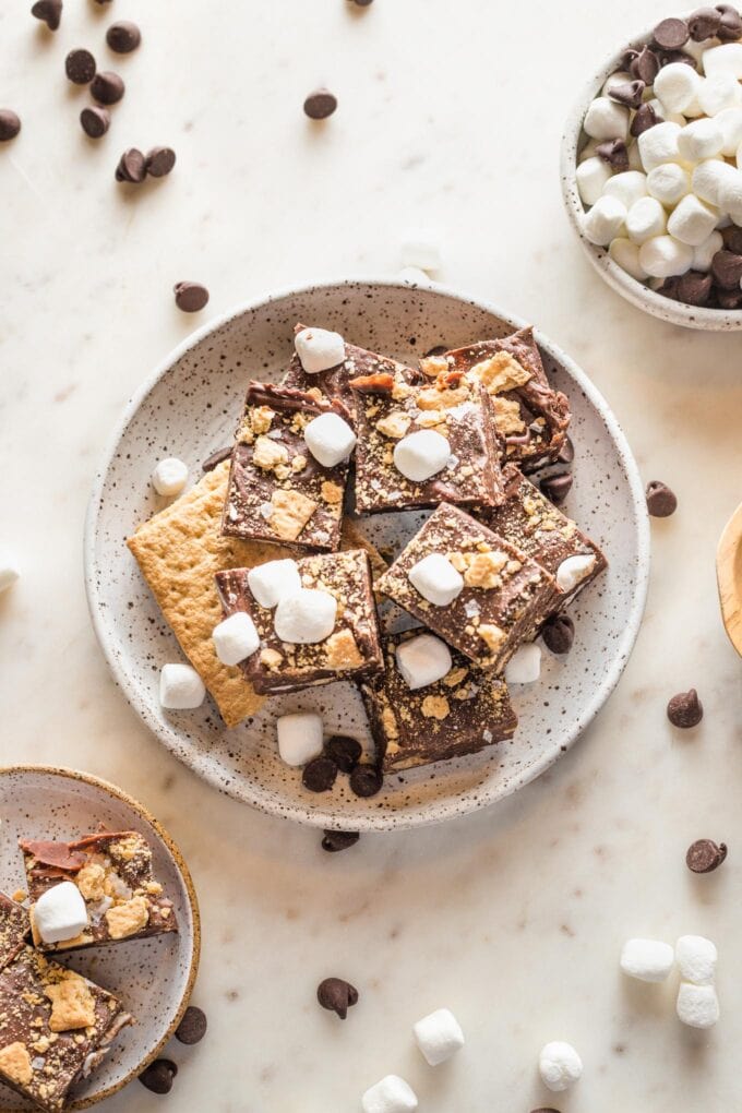 Small plate with stack of s'mores fudge pieces.